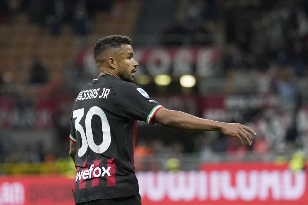 Walah, Messias Menolak Dilepas Milan ke Besiktas Walah, Messias Menolak Dilepas Milan ke Besiktas