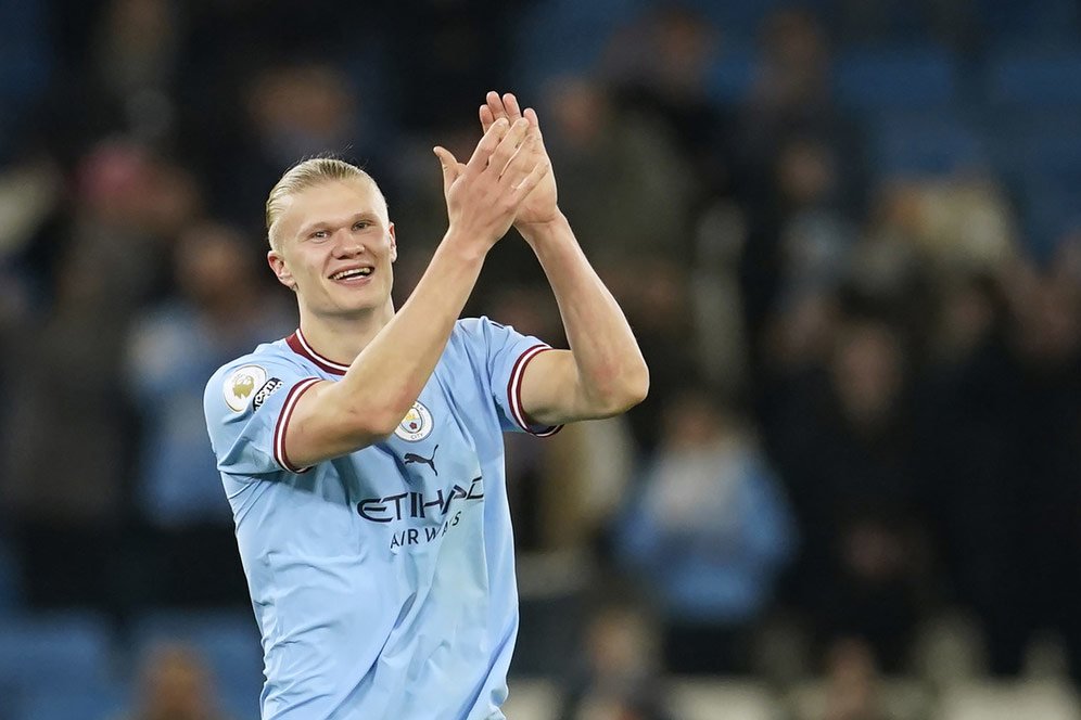 Masih Manusia! 3 Hal Sederhana yang Dilakukan Erling Haaland Usai Bikin Rekor Gol di Premier League