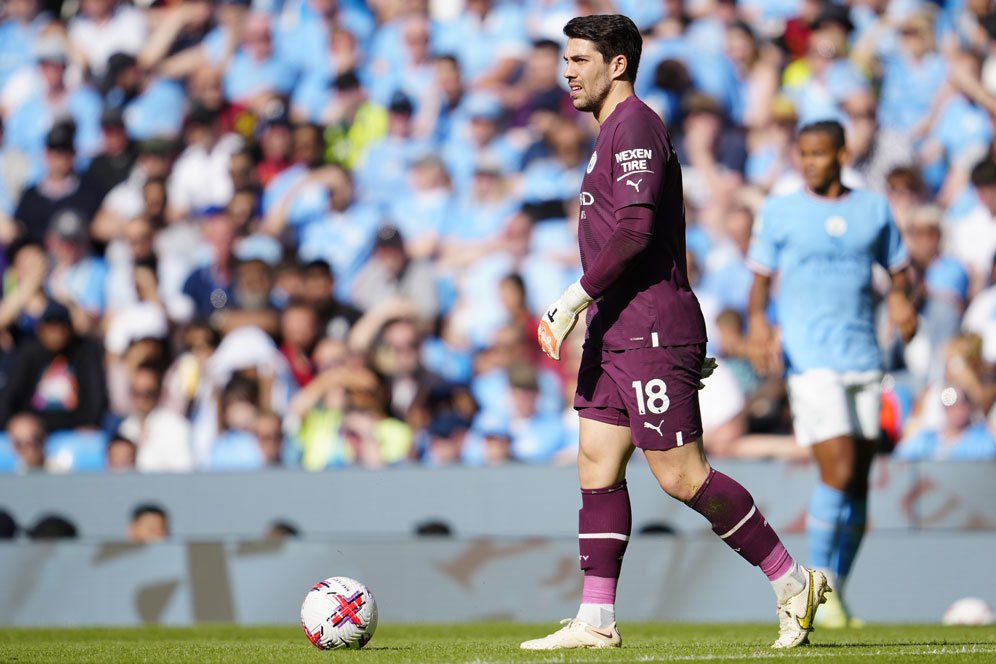 Kiper Cadangan Manchester City Sukses Buat Chelsea Tak Bisa Cetak Gol