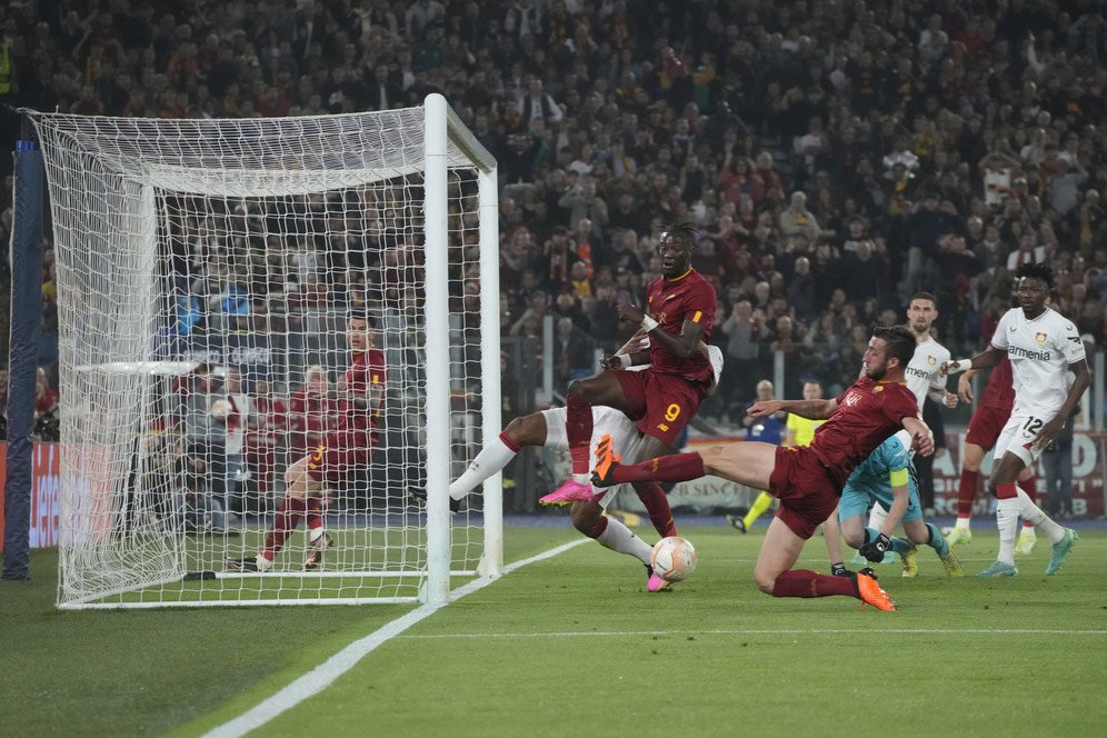 Head to Head dan Statistik: Bayer Leverkusen vs AS Roma Head to Head dan Statistik: Bayer Leverkusen vs AS Roma