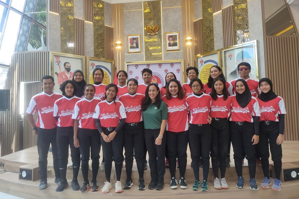 Menpora Lepas Timnas Baseball Putri Indonesia ke Women's Baseball Asian Cup 2023 Menpora Lepas Timnas Baseball Putri Indonesia ke Women's Baseball Asian Cup 2023