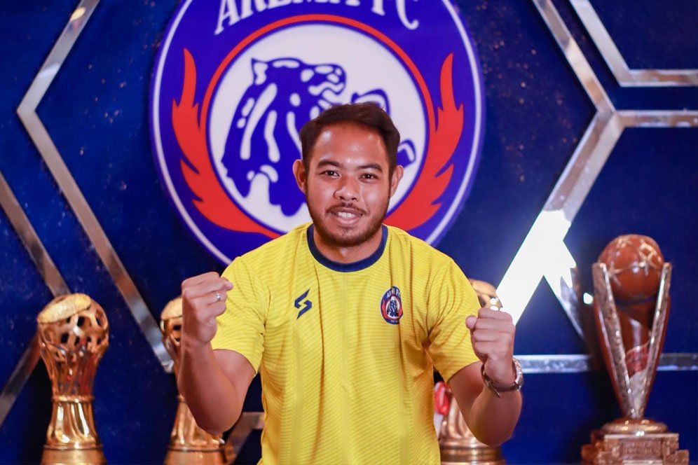 Liga 1 2023/2024: Arema FC Pinang Eks Kiper Persija Jakarta