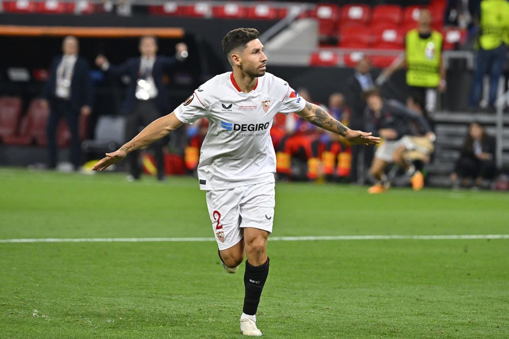 Gonzalo Montiel: Algojo Penalti Penentu Kemenangan Argentina dan Sevilla Gonzalo Montiel: Algojo Penalti Penentu Kemenangan Argentina dan Sevilla