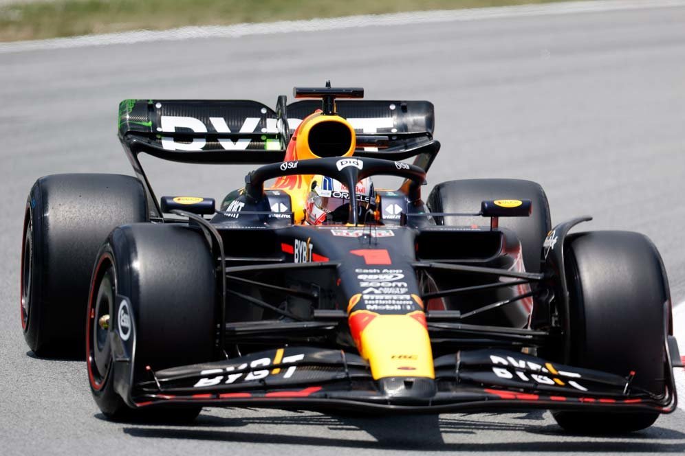 Hasil FP1 Formula 1 GP Spanyol: Duet Red Bull Terdepan, Dibuntuti Esteban Ocon