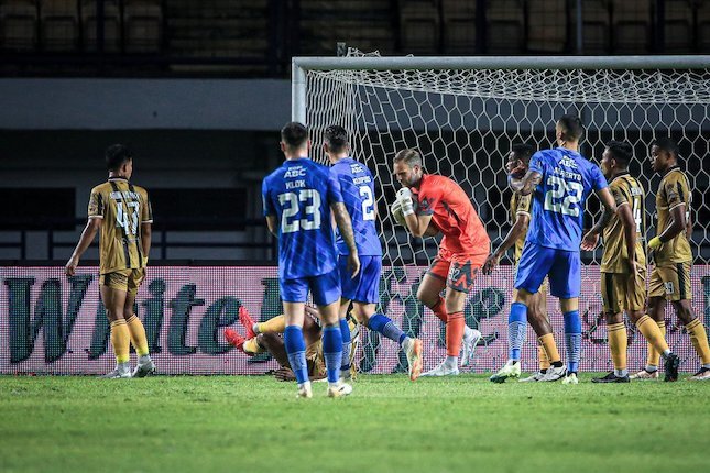 Kesulitan Lawan Kiper Asing