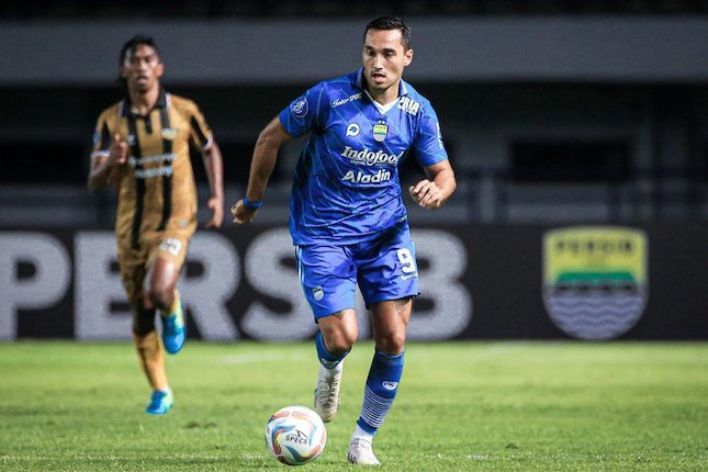 Gambaran Formasi Persib di Bawah Kendali Bojan Hodak