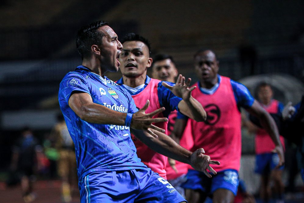 Persib Dapat Suntikan 2 Tenaga Segar untuk Menghadapi RANS Nusantara FC di BRI Liga 1, Bojan Hodak Bisa Utak-Atik Starting XI