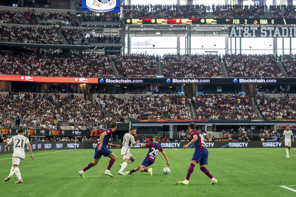 Sama-Sama Muda, Sama-Sama Penting: Begini Perbandingan Performa Arda Guler dan Pedri Jelang El Clasico Perdana 2025/26 Sama-Sama Muda, Sama-Sama Penting: Begini Perbandingan Performa Arda Guler dan Pedri Jelang El Clasico Perdana 2025/26