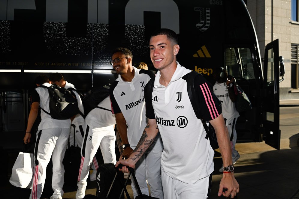 Minggu Besok, Juventus Awali Pramusim dengan Laga Melawan Barcelona Minggu Besok, Juventus Awali Pramusim dengan Laga Melawan Barcelona
