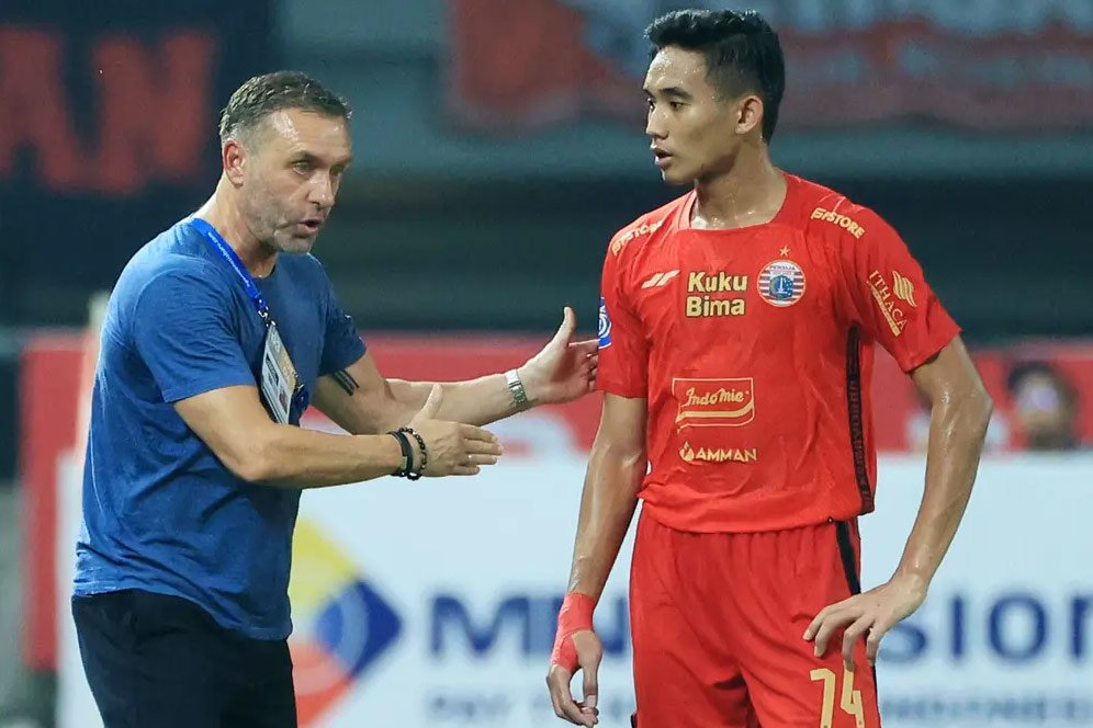 Jelang Persija vs Persib: Thomas Doll Tuntut Pemainnya Lebih Berani, Bertenaga, dan Cetak Gol