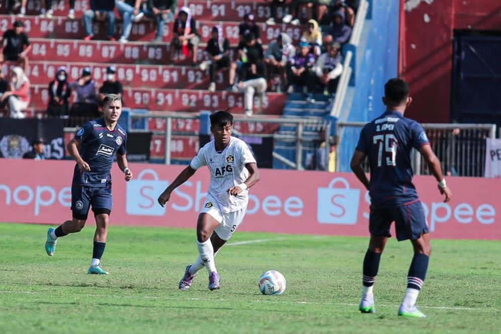 Melawat ke Kandang PSIS Semarang, Persik Kediri Kehilangan Winger Muda Mereka