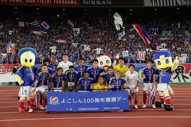 Yokohama F. Marinos Siap ke Puncak