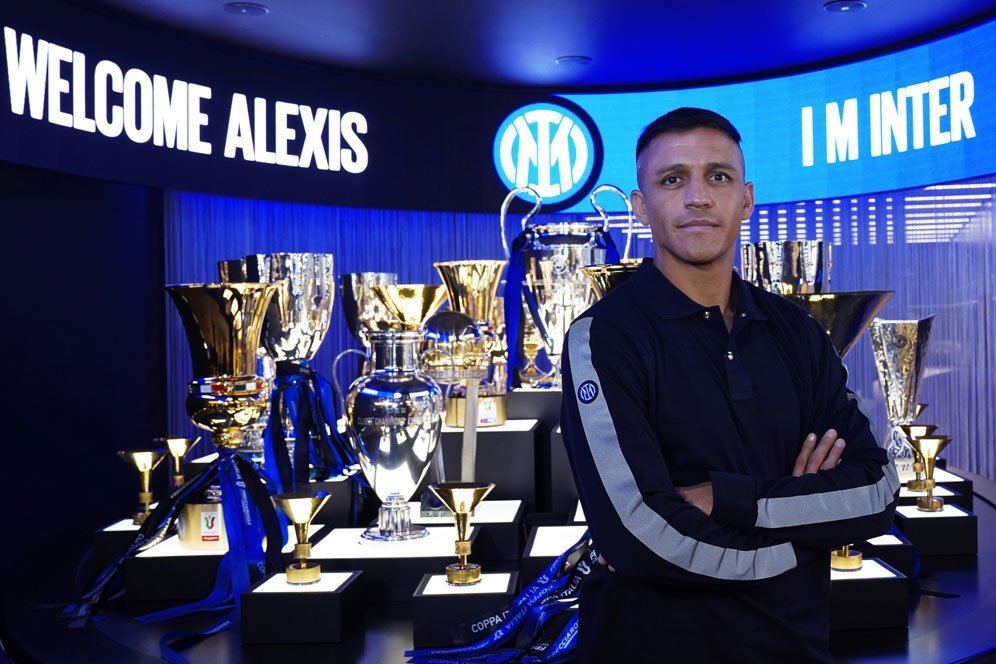 Bongkar Pasang Lini Serang Inter Milan: Correa Ditendang, Sanchez Datang