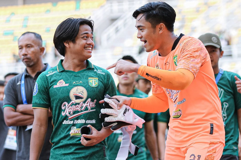 Andre 'Kobra' Oktaviansyah, Pembeda Persebaya Surabaya Era Aji Santoso dan Uston Nawawi