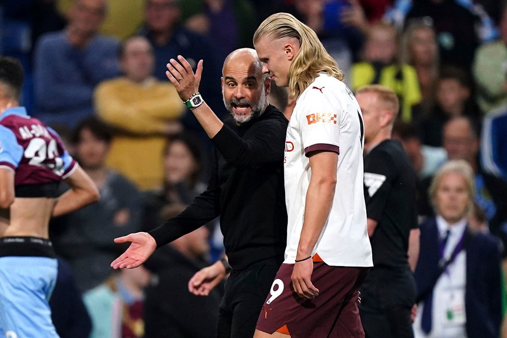 Masih Soal Pep Guardiola yang Omelin Haaland, Eks MU: Sir Alex Ferguson Aja Nggak Kayak Gitu Masih Soal Pep Guardiola yang Omelin Haaland, Eks MU: Sir Alex Ferguson Aja Nggak Kayak Gitu