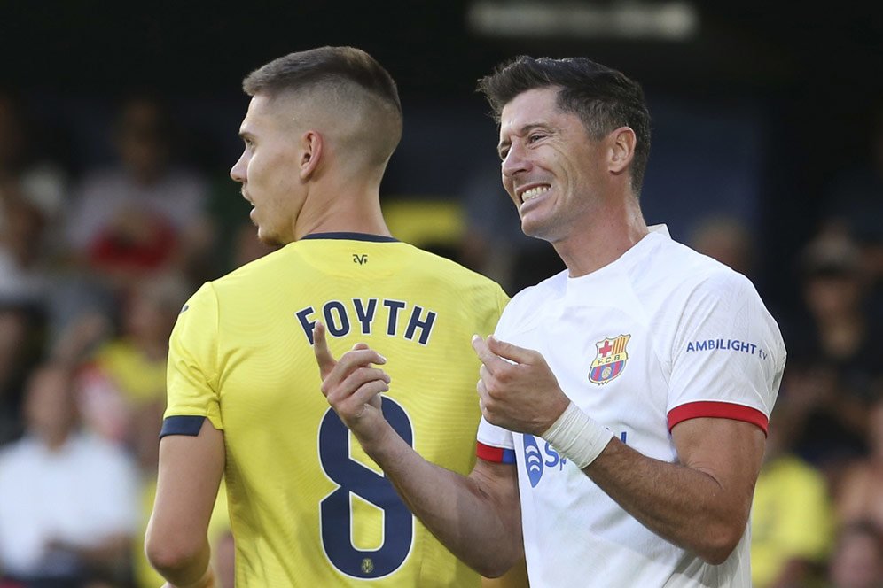 Villarreal vs Barcelona: 11 Shots on Target, Gol Pertama Lewandowski, Supersub Ferran Torres