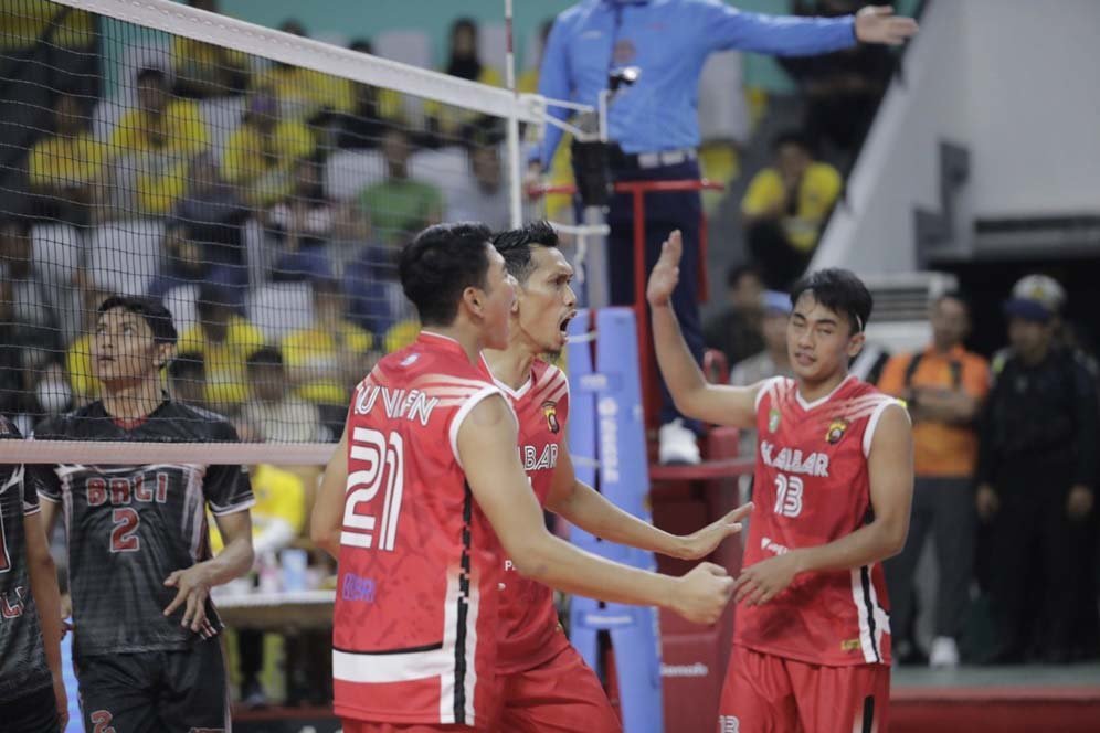 Hasil Semifinal Kapolri Cup 2023: Menang Tiga Set Langsung Atas Sumsel, Kalbar Raih Tiket ke Final Hasil Semifinal Kapolri Cup 2023: Menang Tiga Set Langsung Atas Sumsel, Kalbar Raih Tiket ke Final