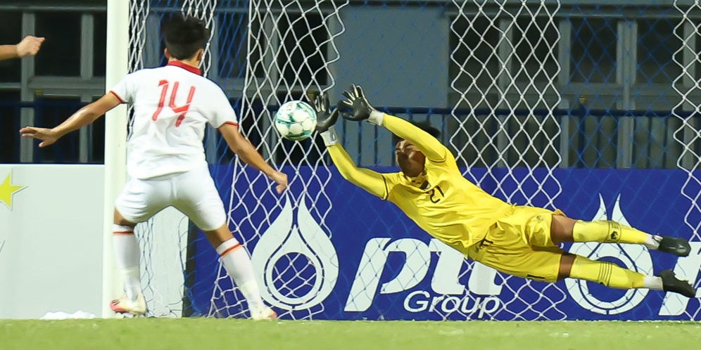 Ernando Ari Cedera, 5 Kiper Yang Bisa Dipanggil Shin Tae-yong Ke Timnas ...