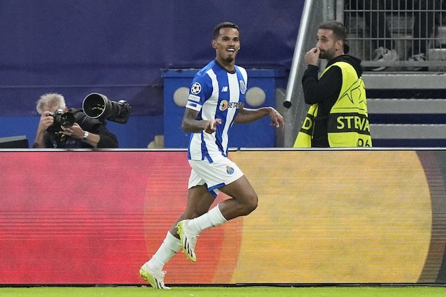 Head to Head Porto vs Royal Antwerp