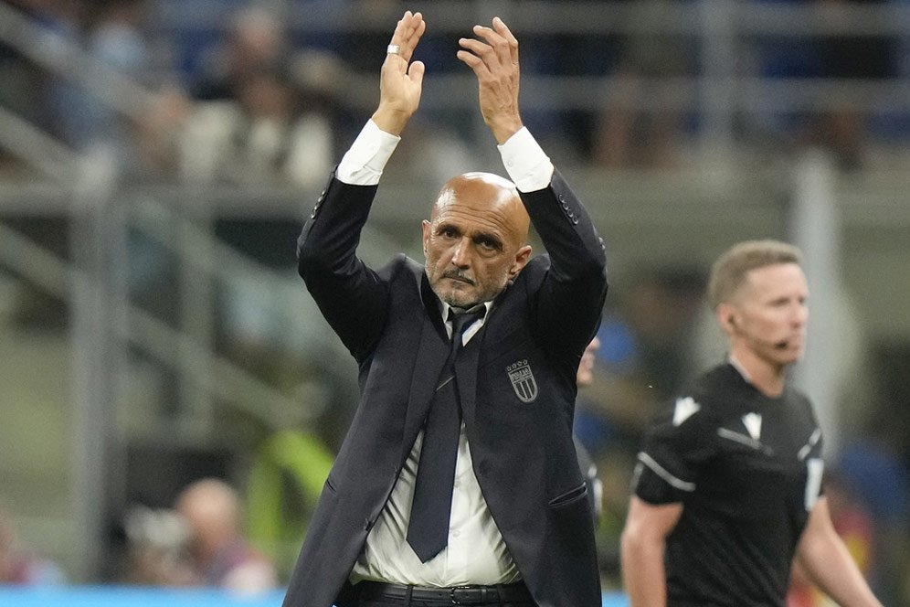 Gak Dipecat! FIGC Pertahankan Luciano Spalletti Sebagai Pelatih Timnas Italia