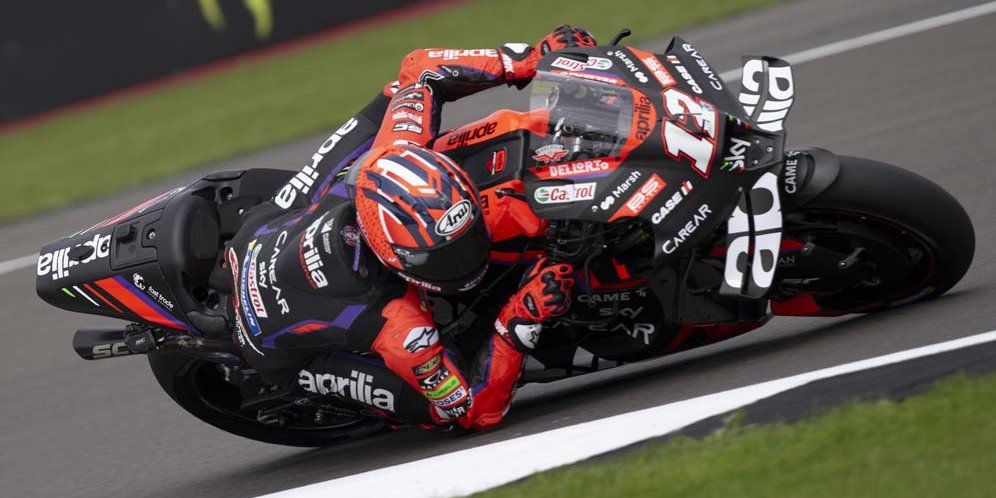 Hasil FP2 MotoGP Thailand: Duet Aprilia Berkuasa, Ungguli Pecco Bagnaia Hasil FP2 MotoGP Thailand: Duet Aprilia Berkuasa, Ungguli Pecco Bagnaia