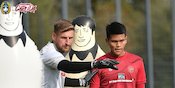 Spesial! Kiper Timnas Indonesia U-17 Digembleng Langsung Oleh Pelatih Kiper Borussia Monchengladbach Spesial! Kiper Timnas Indonesia U-17 Digembleng Langsung Oleh Pelatih Kiper Borussia Monchengladbach