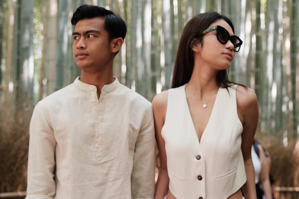 Kompilasi Momen Bucin Pratama Arhan dan Azizah Salsha: Bikin Iri Para Jomblo! Kompilasi Momen Bucin Pratama Arhan dan Azizah Salsha: Bikin Iri Para Jomblo!