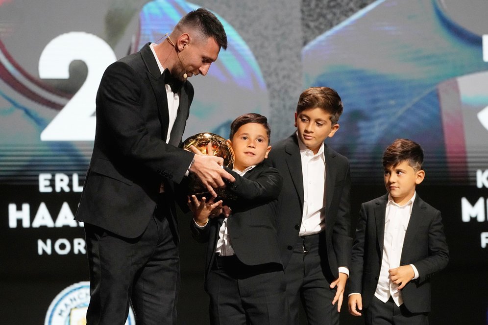 Daftar Lengkap Para Pemenang di Ballon d'Or 2023: Lionel Messi, Erling Haaland, hingga Manchester City
