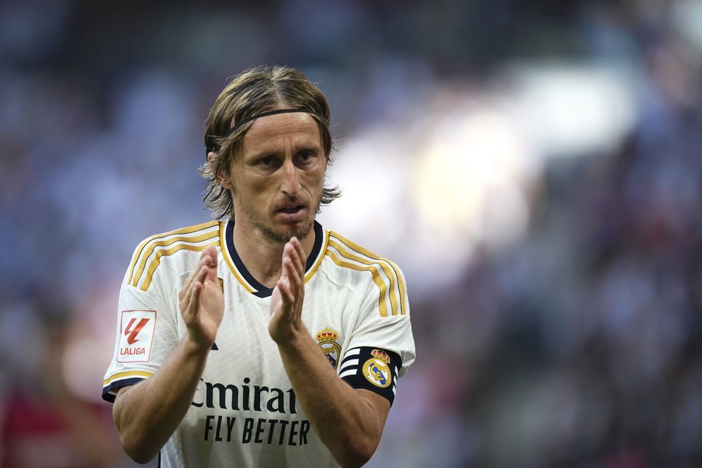 Modric Dipastikan Bertahan di Madrid Pada Januari 2024 Nanti