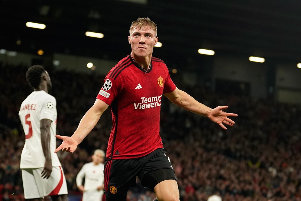 Rasmus Hojlund Disebut Pembelian Cerdas Manchester United, Sepakat?