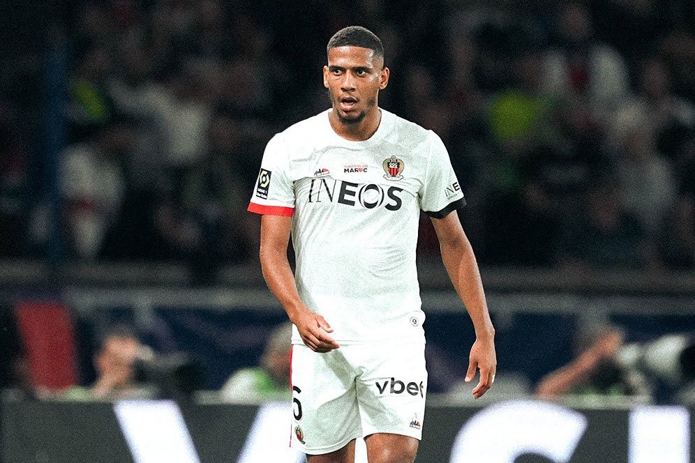 Gara-gara Ini, Manchester United Dipastikan Urung Rekrut Jean-Clair Todibo