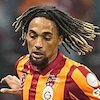 Diinginkan MU, Galatasaray Siap Jual Sacha Boey