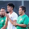 Kebijakan Unik Bima Sakti: Rotasi Pemain yang Memimpin Doa Sebelum Timnas Indonesia U-17 Latihan