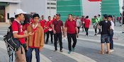 Kondisi Terkini Stadion Gelora Bung Tomo Jelang Timnas Indonesia U-17 vs Panama: Penonton Mulai Berd Kondisi Terkini Stadion Gelora Bung Tomo Jelang Timnas Indonesia U-17 vs Panama: Penonton Mulai Berd