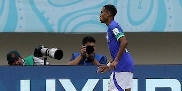 Langkah Maju Estevao: Dari Piala Dunia Antarklub 2025 Menuju Chelsea Langkah Maju Estevao: Dari Piala Dunia Antarklub 2025 Menuju Chelsea