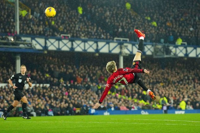 Gol Terbaik Premier League 2023/2024
