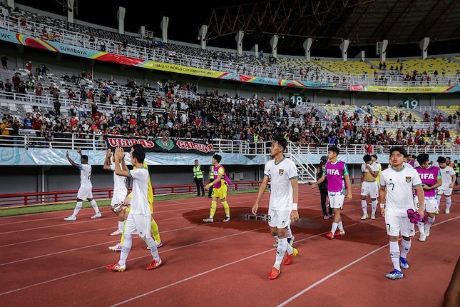 Momentum Tingkatkan Level Sepakbola Indonesia
