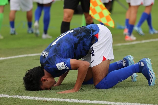 Susunan Pemain Kedua Tim