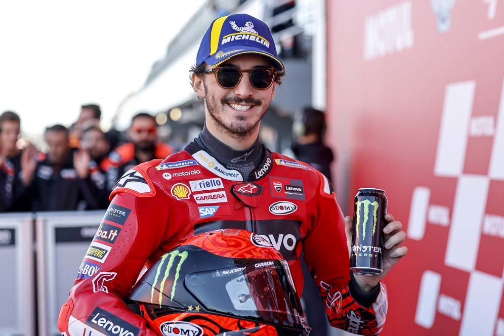 Hasil Balapan MotoGP Valencia: Jorge Martin Gagal Finis, Pecco Bagnaia Menang dan Jadi Juara Dunia Hasil Balapan MotoGP Valencia: Jorge Martin Gagal Finis, Pecco Bagnaia Menang dan Jadi Juara Dunia