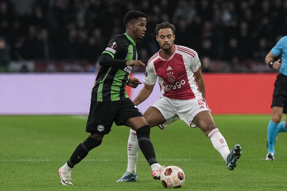 Hasil Ajax Amsterdam vs Brighton: Skor 0-2