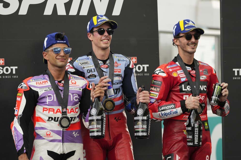 Alex Marquez Happy Tak Ada Team Order di Ducati, Persilakan Bagnaia-Martin Tarung Sendiri