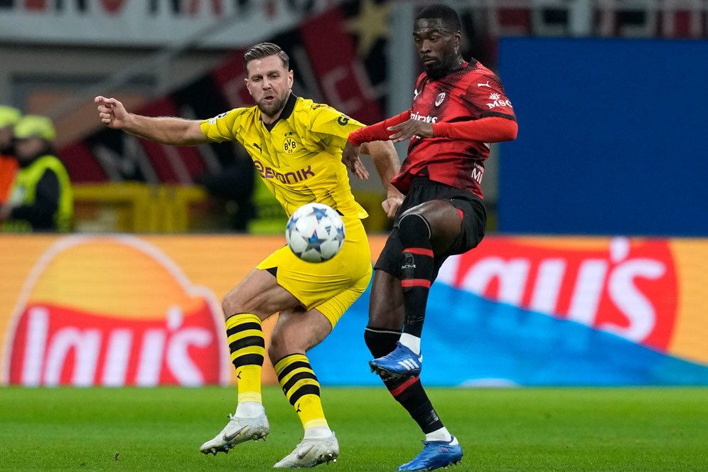 Hasil AC Milan vs Borussia Dortmund: Skor 1-3 Hasil AC Milan vs Borussia Dortmund: Skor 1-3
