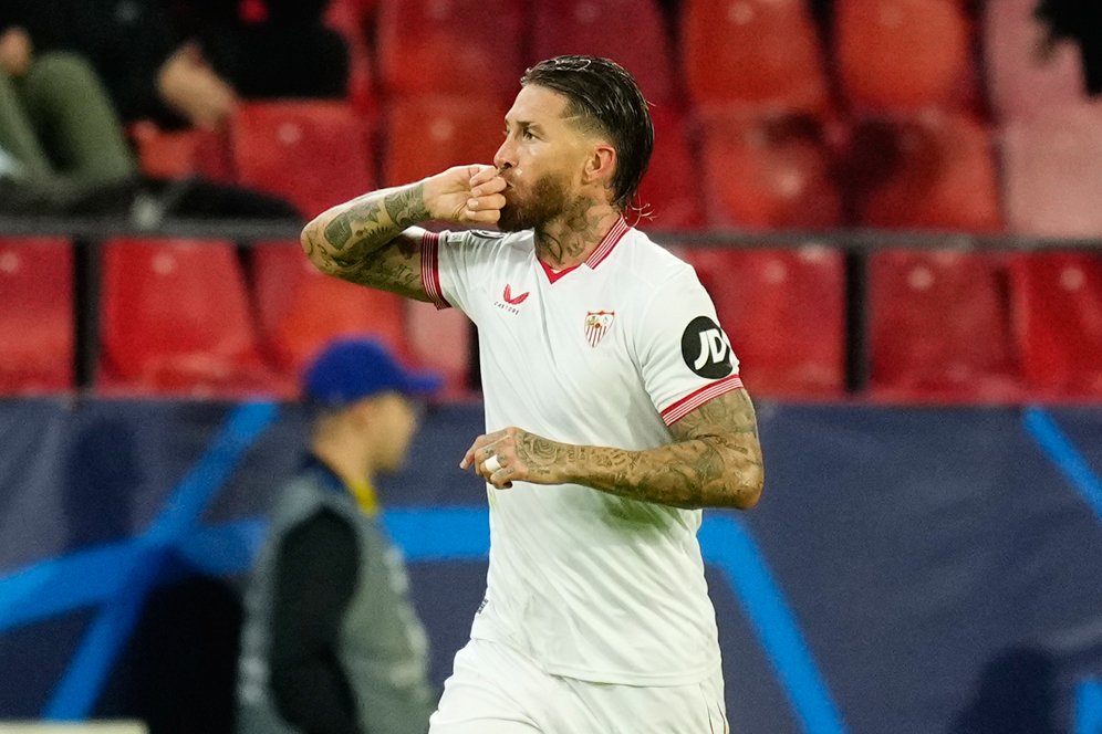 Sergio Ramos Murka, Fans Sevilla Gak Kenal Respek!