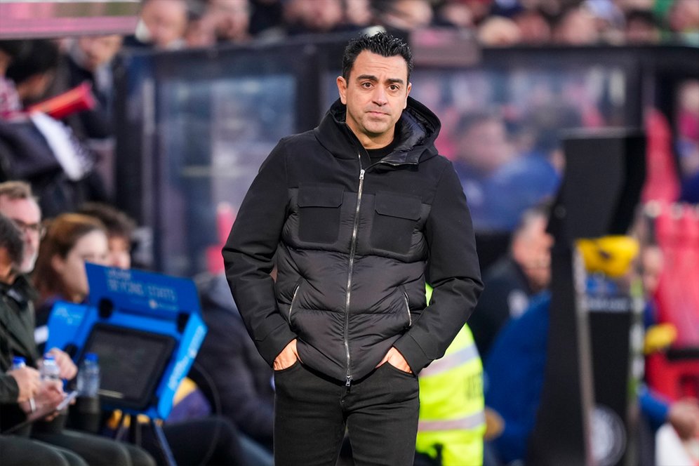 Hadapi Porto, Xavi Berharap Ada Keajaiban untuk Barcelona