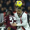 Bek Tengah AC Milan Hanya Tersisa Simon Kjaer