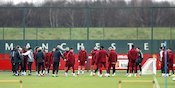 Mengintip Sesi Latihan Pemain Man United Jelang Hadapi Bayern Munchen Mengintip Sesi Latihan Pemain Man United Jelang Hadapi Bayern Munchen