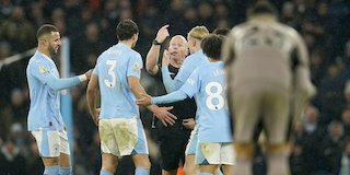 Keputusan Kontroversial Wasit Simon Hooper Buat Manchester City Gagal Petik Poin Penuh di Liaga Inggris Keputusan Kontroversial Wasit Simon Hooper Buat Manchester City Gagal Petik Poin Penuh di Liaga Inggris