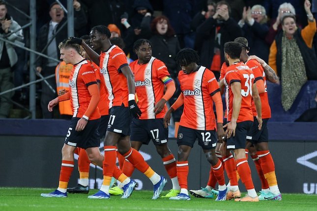 Head to Head Arsenal vs Luton Town