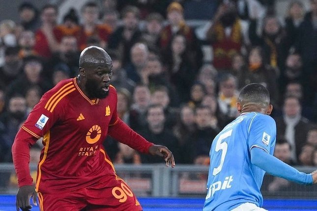 Napoli Frustrasi, Roma Amankan Tiga Poin