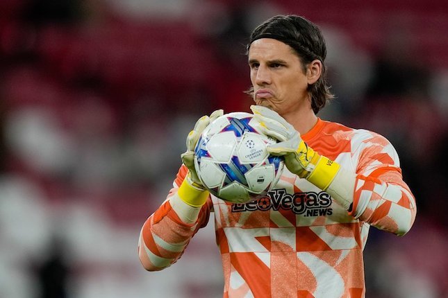 6. Yann Sommer